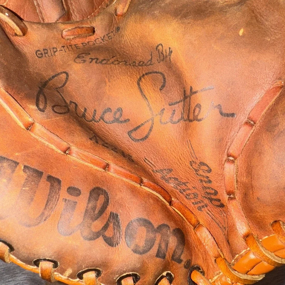 VINTAGE BRUCE SUTTER‎ WILSON A2245 BASEBALL GLOVE MITT